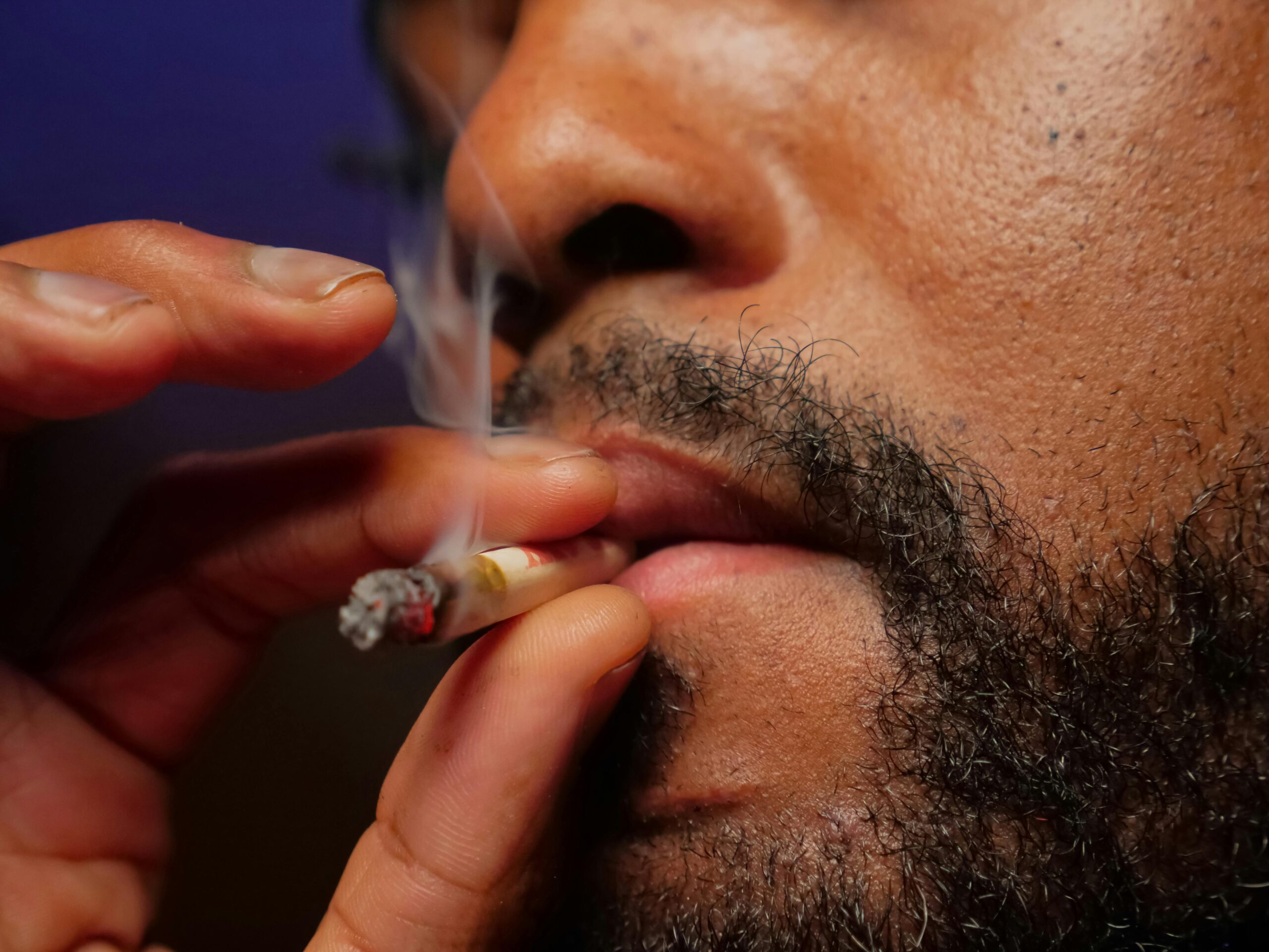 Is It Better To Take Big Or Small Hits When Smoking Weed?